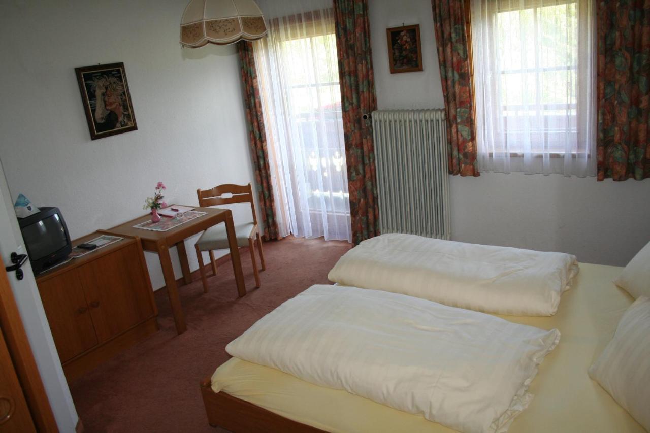 Hotel Gasthof Schweizerhaus Stuhlfelden Quarto foto